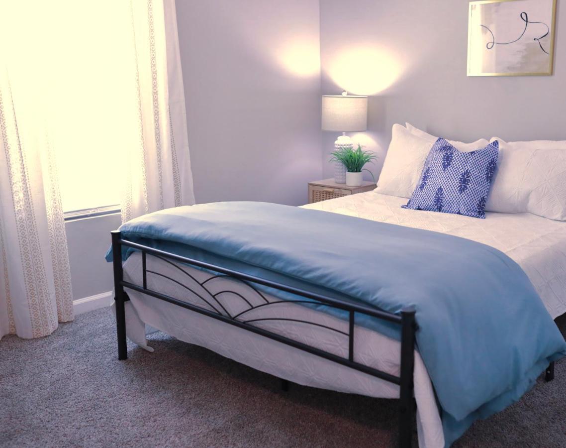 Sleeps 12! 5 Bdrm-2 Kings,3 Queens-deck & Patio-mins To Pi & Beaufort