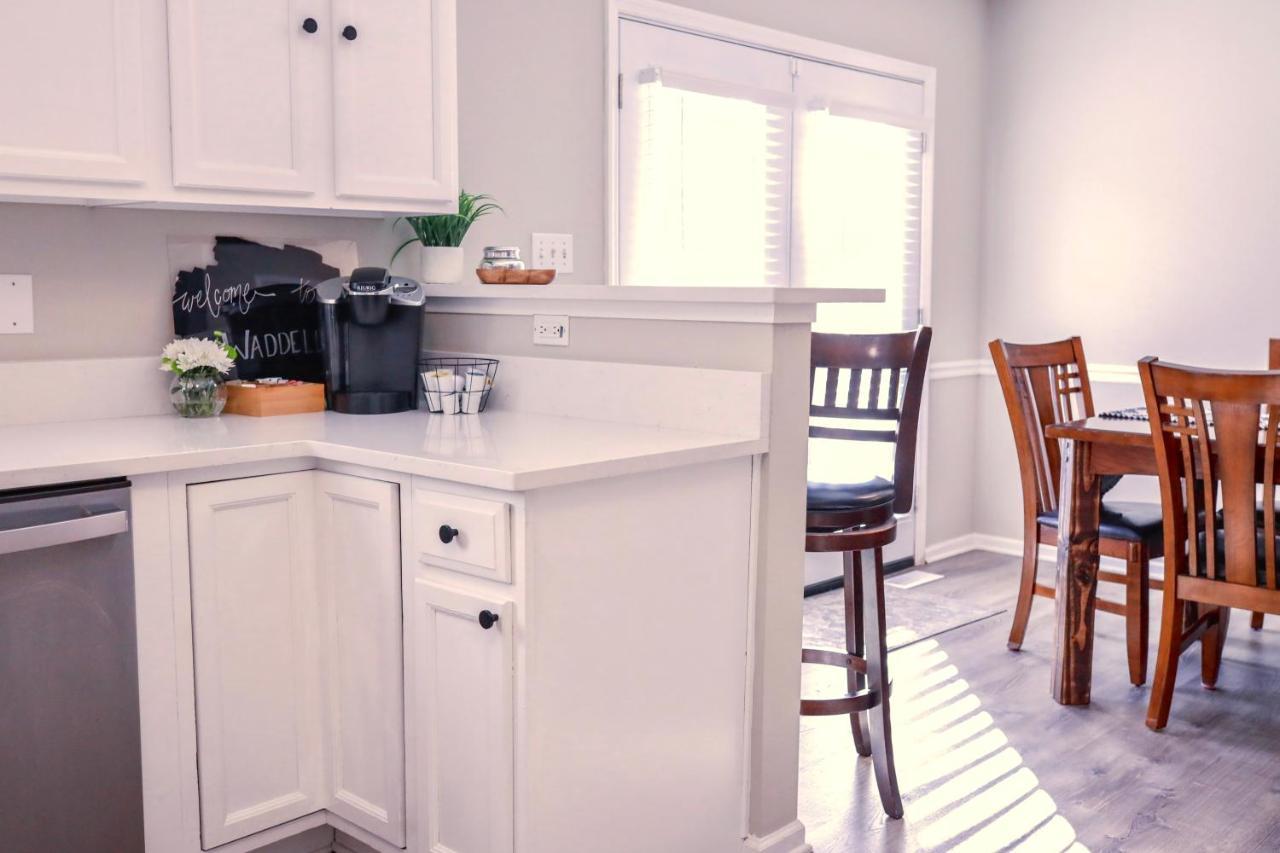 Sleeps 12! 5 Bdrm-2 Kings,3 Queens-deck & Patio-mins To Pi & Beaufort * Port Royal