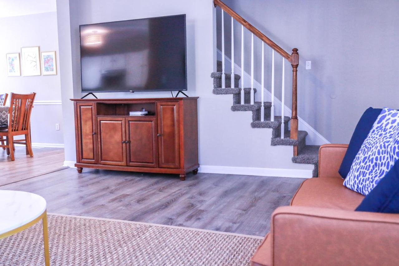 Sleeps 12! 5 Bdrm-2 Kings,3 Queens-deck & Patio-mins To Pi & Beaufort *