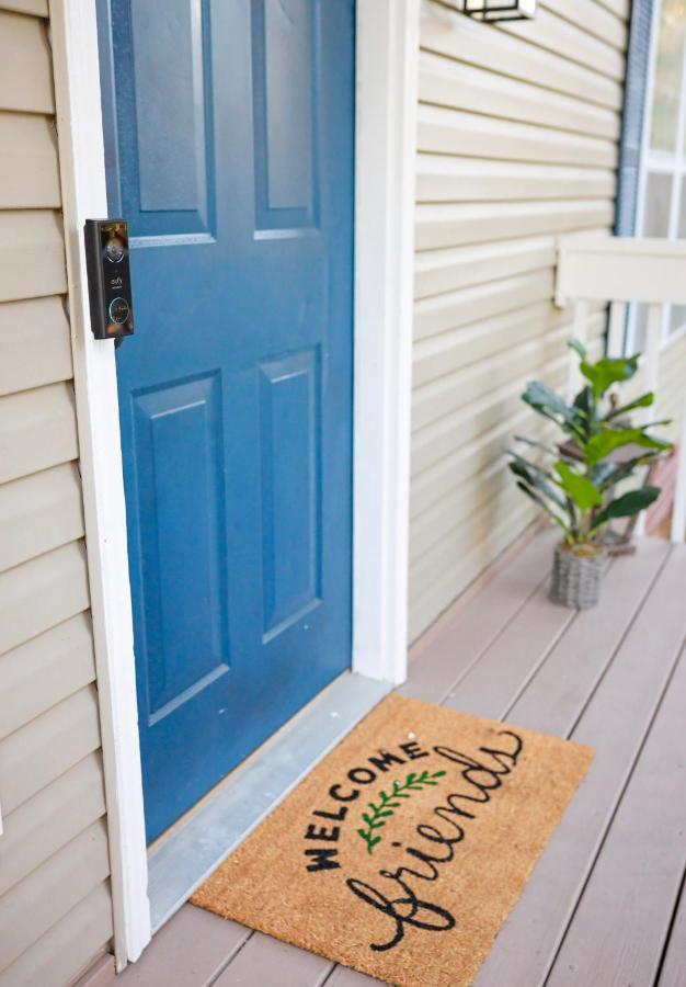 Sleeps 12! 5 Bdrm-2 Kings,3 Queens-deck & Patio-mins To Pi & Beaufort Holiday home Port Royal